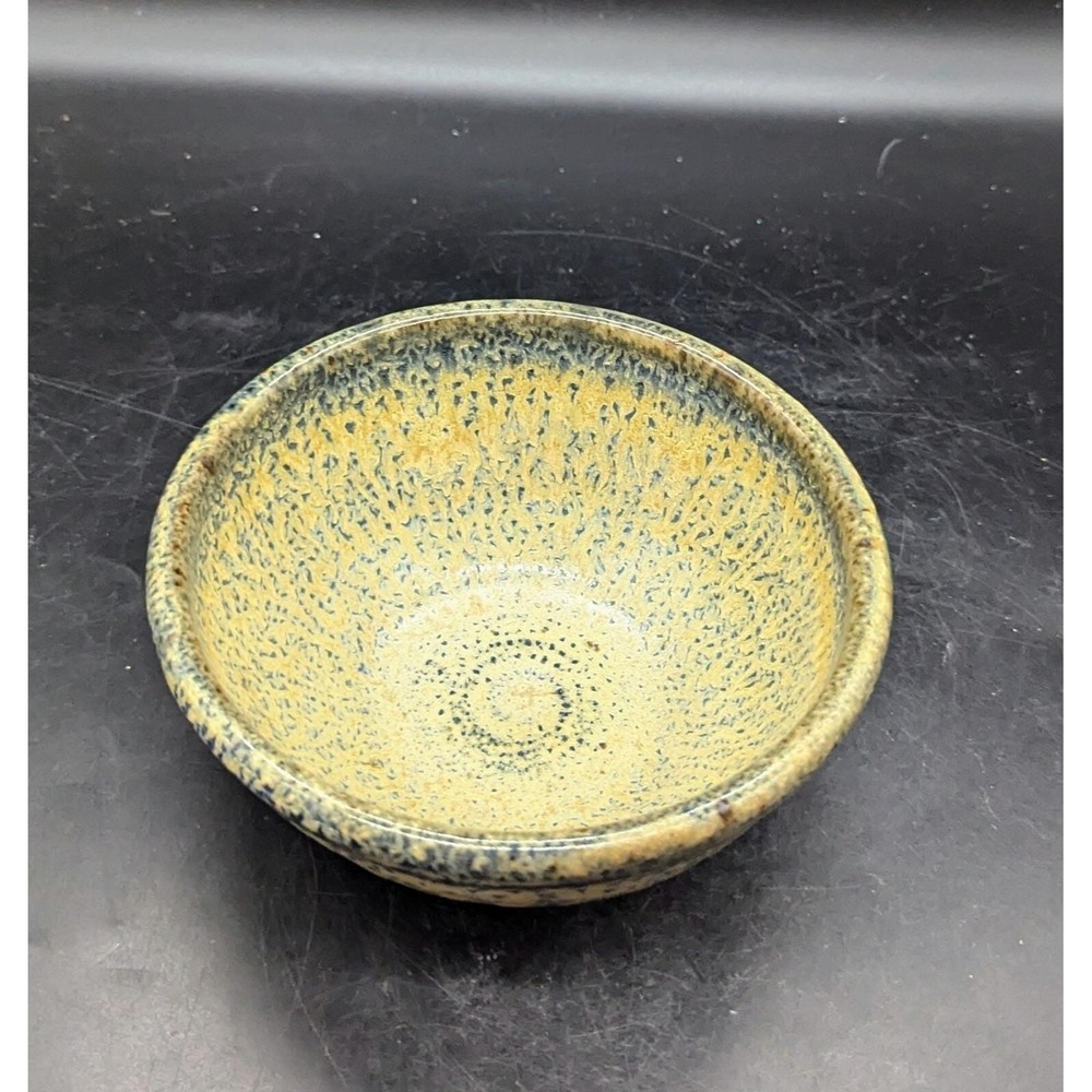 Vintage Stoneware Studio Art Pottery Beige Drip Glaze Cereal Bowl 6.75"